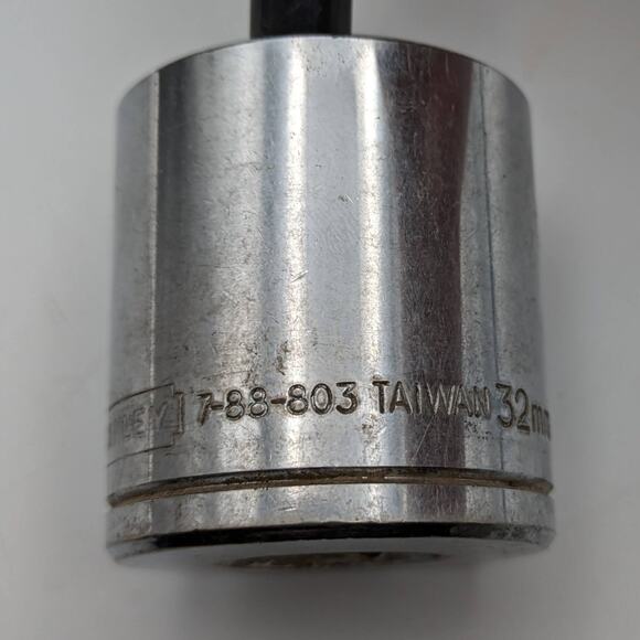 Stanley Standard Shallow Socket 32mm - 1/2" Drive 12 Point 7-88-803 - Picture 3 of 6